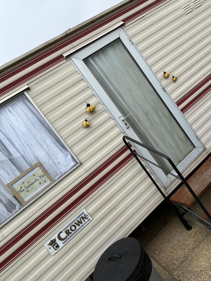 The Samanda Van Newport Caravan Park Hotel เฮมสบี ภายนอก รูปภาพ