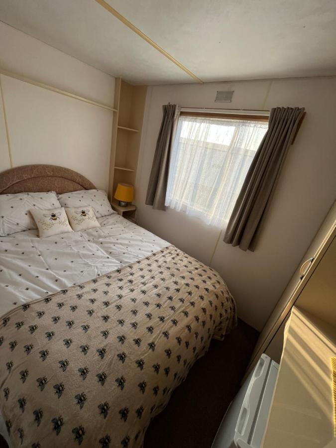 The Samanda Van Newport Caravan Park Hotel เฮมสบี ภายนอก รูปภาพ